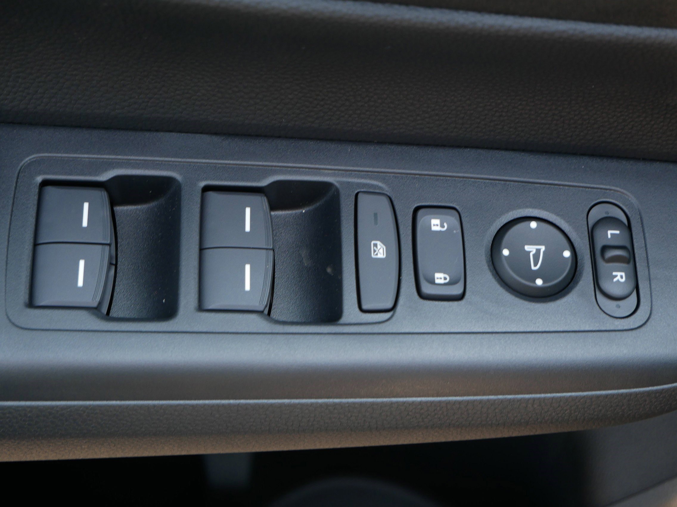 New 2026 Honda CR-V Sport-L image 15