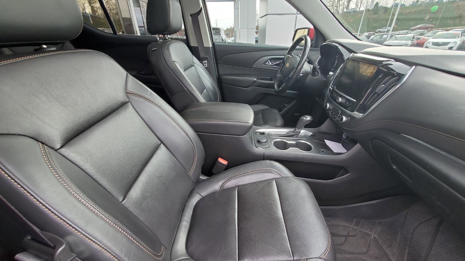 Used 2020 Chevrolet Traverse Premier w/ LPO, Floor Liner Package image 4