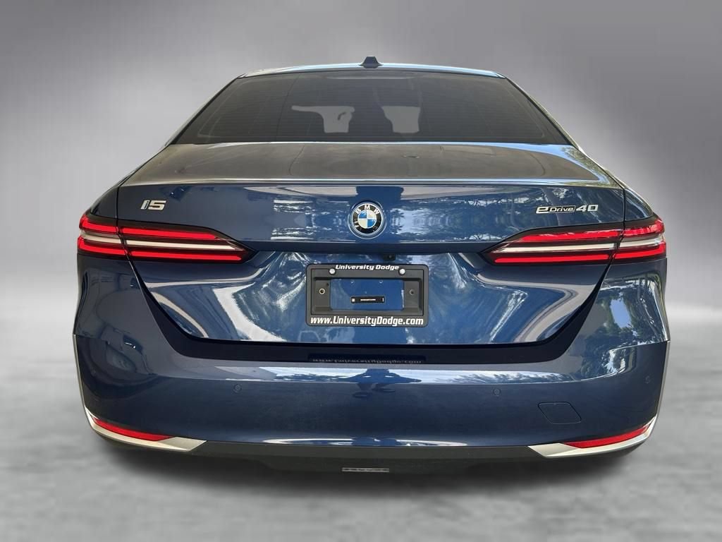 Used 2026 BMW i5 eDrive40 w/ Premium Package RWD image 33
