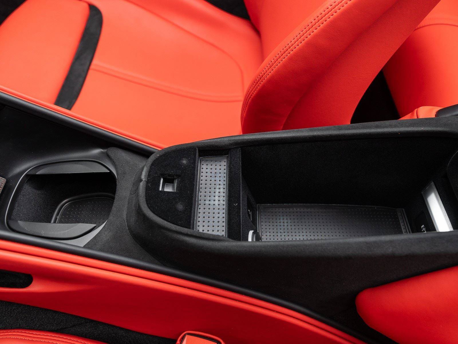 Used 2024 Ferrari Roma Spider RWD image 46