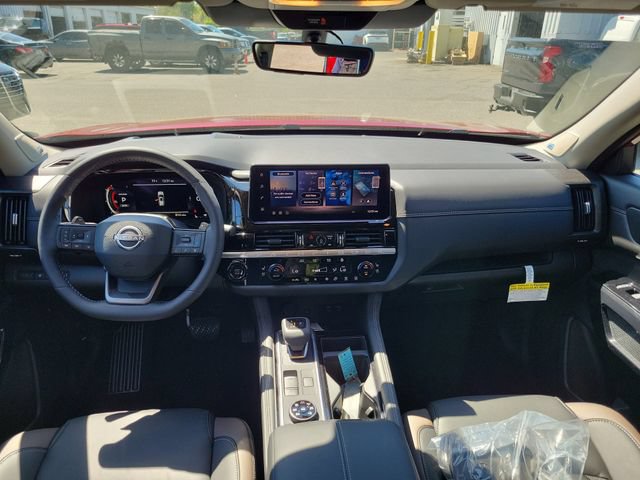 New 2026 Nissan Pathfinder Platinum AWD/4WD image 25