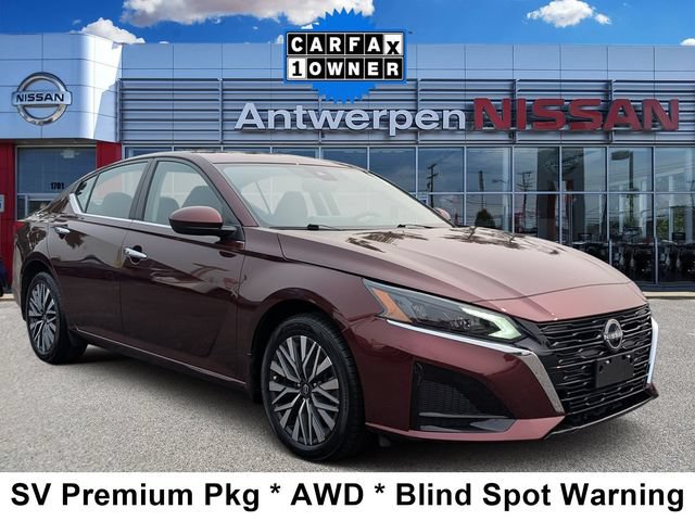 Used 2024 Nissan Altima 2.5 SV w/ SV Premium Package AWD/4WD image 1