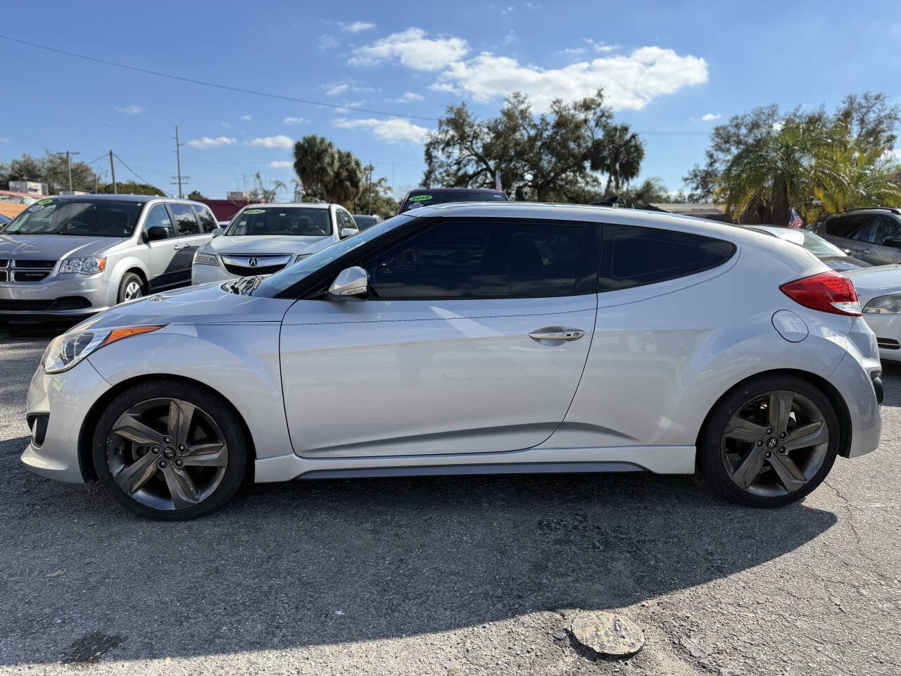 Used 2014 Hyundai Veloster Turbo w/ Turbo Technology Package 04 image 4