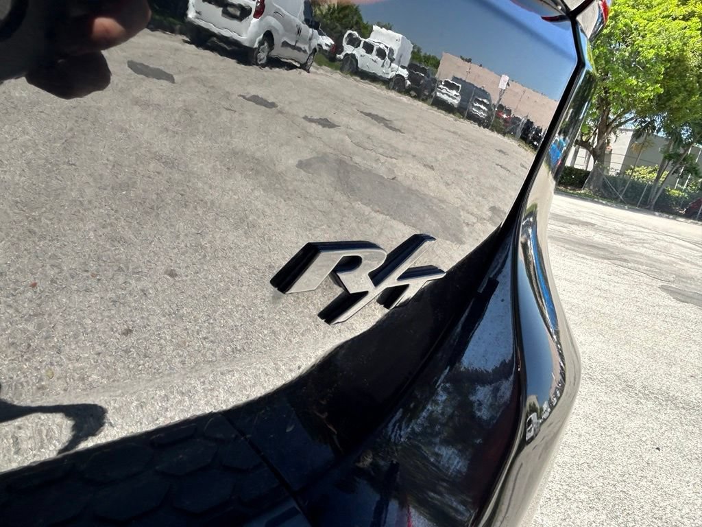 Used 2021 Dodge Durango R/T w/ Blacktop Package RWD image 40