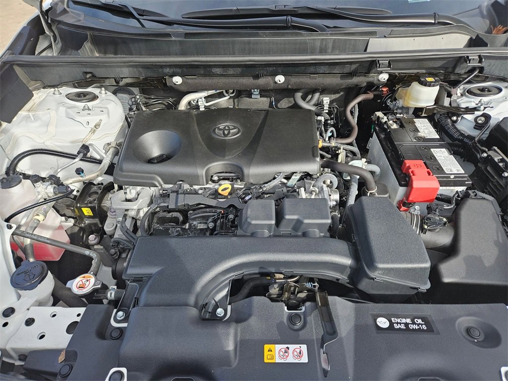 Used 2024 Toyota RAV4 LE image 23