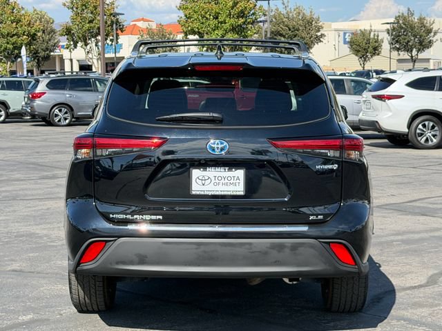 Used 2023 Toyota Highlander XLE FWD image 7