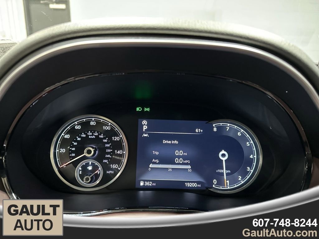 Used 2022 Genesis GV70 2.5T w/ Advanced Package image 9