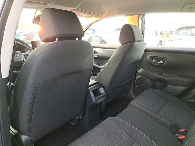 Used 2024 Honda HR-V LX image 10