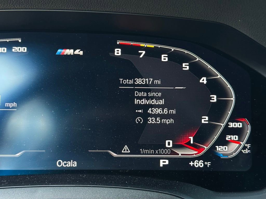 Used 2023 BMW M4 Competition RWD image 13