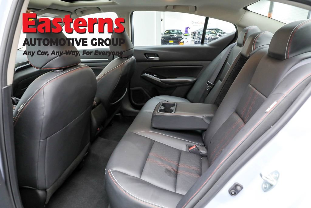 Used 2023 Nissan Altima 2.5 SR w/ SR Premium Package image 21