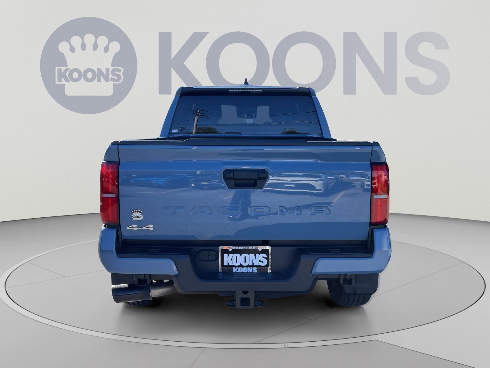 Used 2026 Toyota Tacoma SR5 AWD/4WD image 5