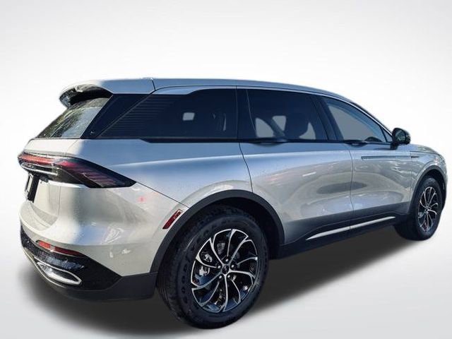 New 2026 Lincoln Nautilus Premier w/ Equipment Group 102A image 4