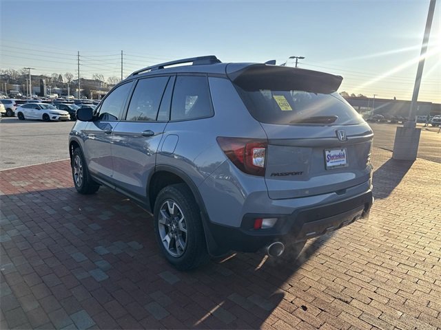 Used 2023 Honda Passport TrailSport image 7