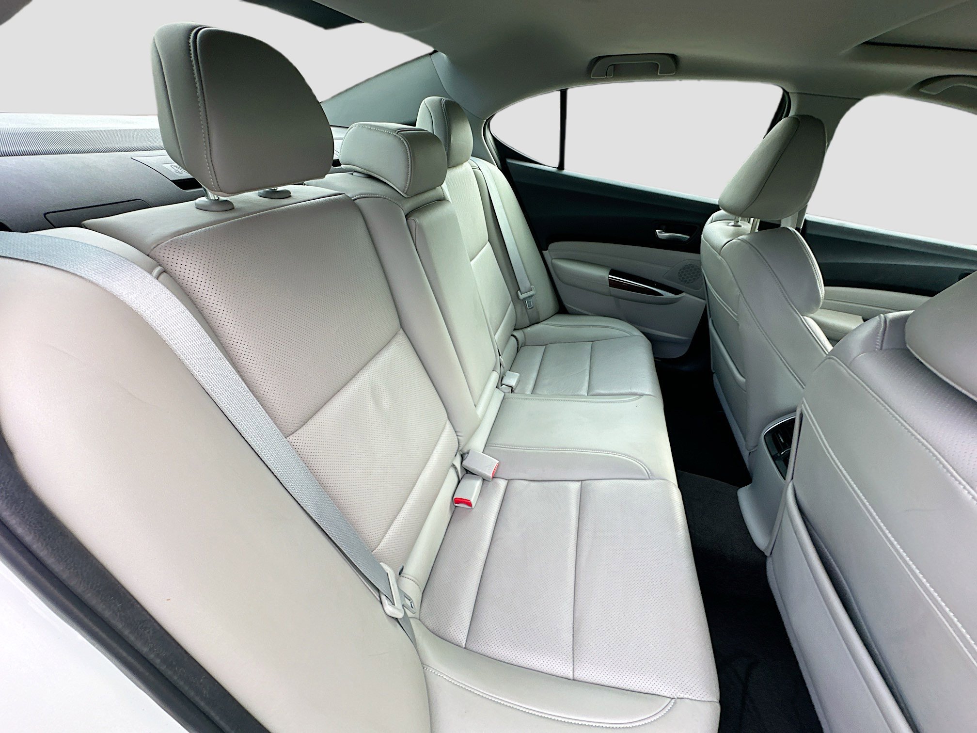 Used 2015 Acura TLX w/ Technology Package image 30