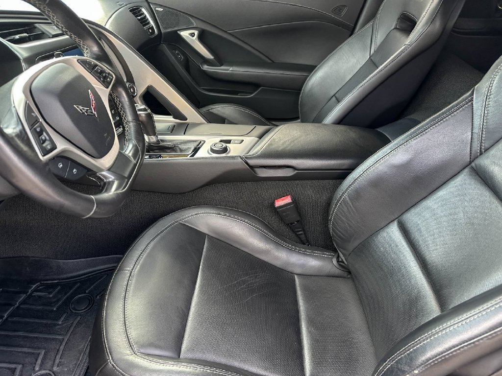 Used 2019 Chevrolet Corvette Grand Sport w/ Carbon Flash Badge Package RWD image 15