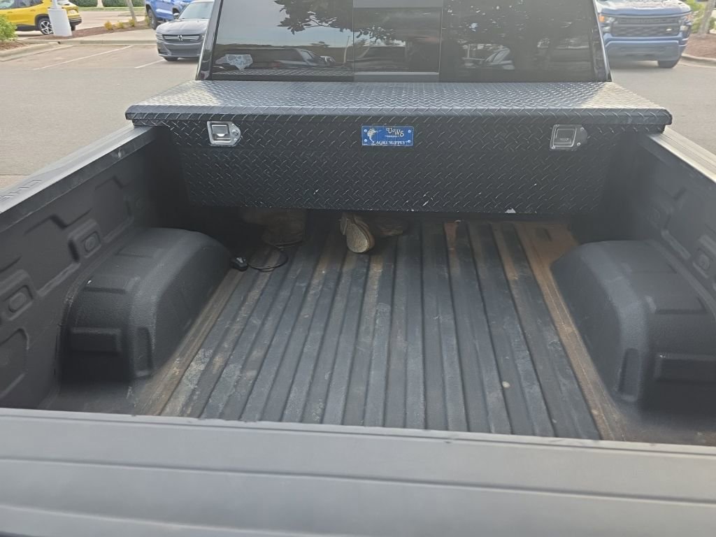 Used 2020 Chevrolet Silverado 1500 High Country image 13