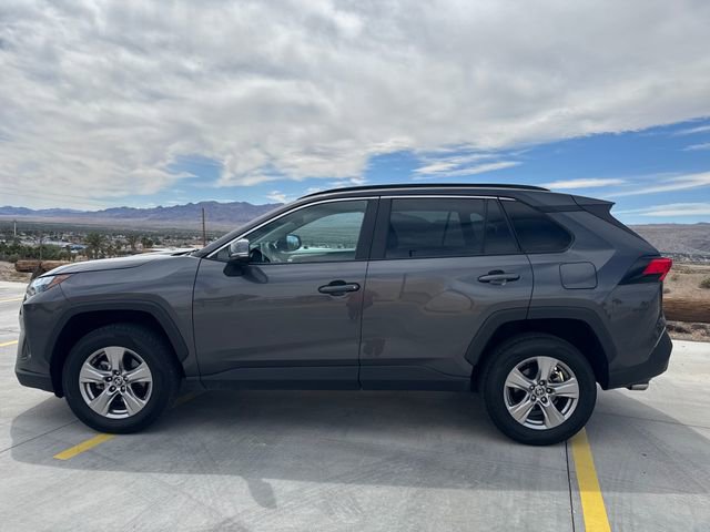 Used 2025 Toyota RAV4 XLE FWD image 2