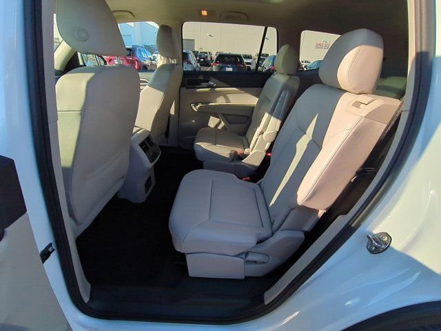 Used 2019 Volkswagen Atlas SEL image 16