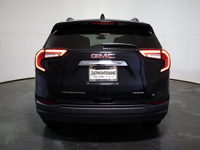 Used 2023 GMC Terrain SLE w/ Driver Convenience Package AWD/4WD image 10