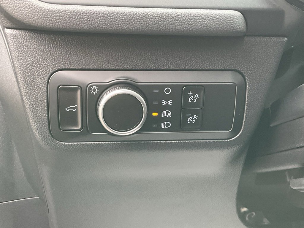 Used 2025 Ford Escape ST-Line w/ Tech Pack #1 image 13