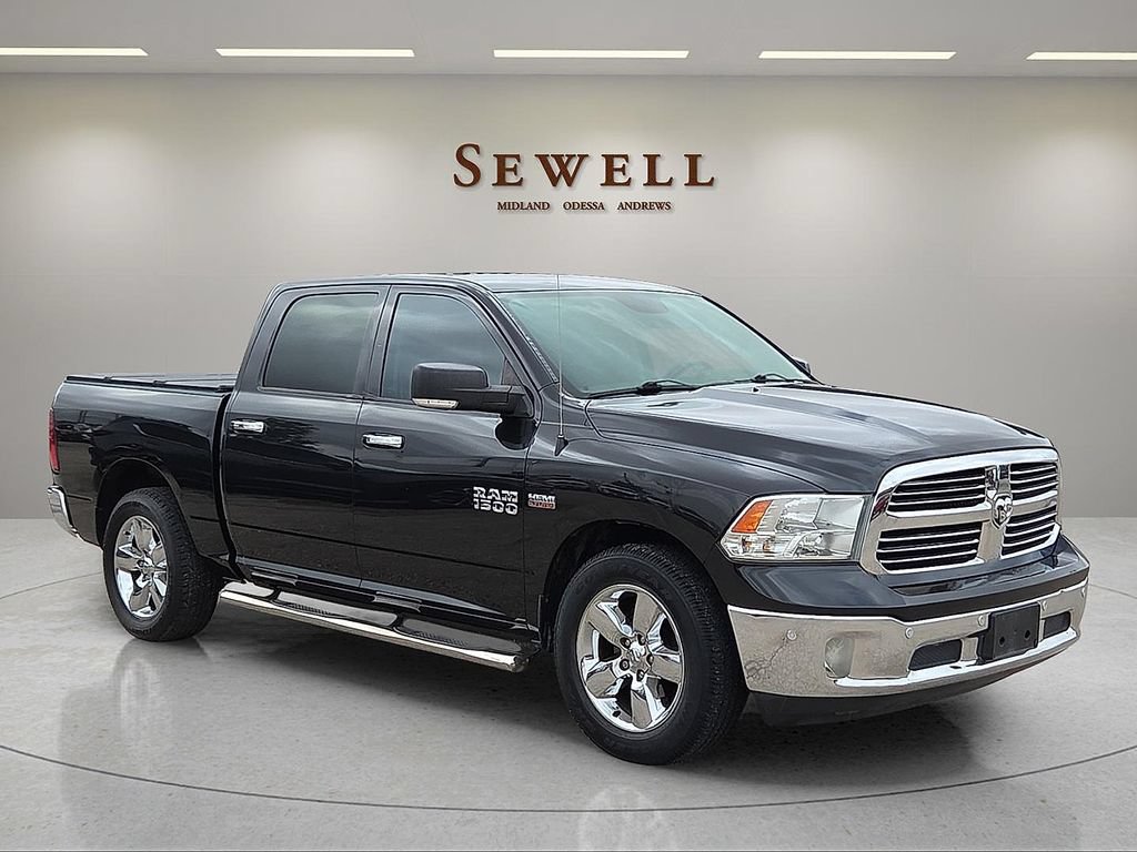 Used 2017 RAM 1500 Lone Star RWD image 6