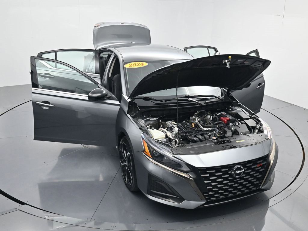 Used 2024 Nissan Altima 2.5 SR image 54