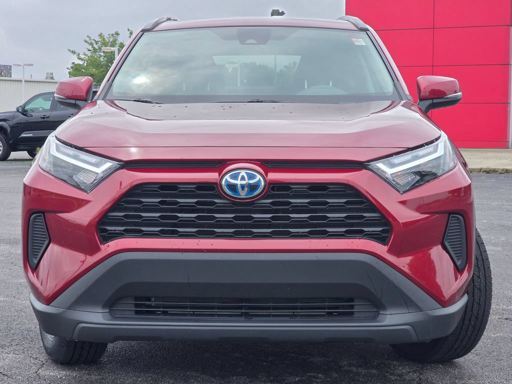 Certified 2023 Toyota RAV4 LE AWD/4WD image 11