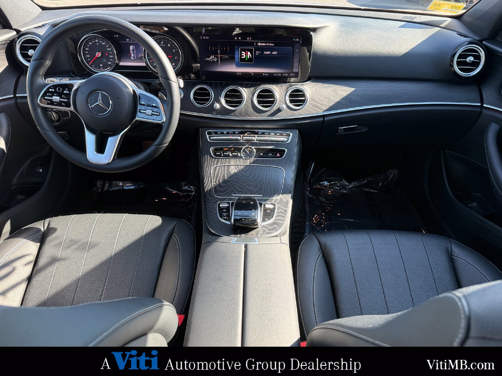 Used 2019 Mercedes-Benz E 450 4MATIC Sedan image 2