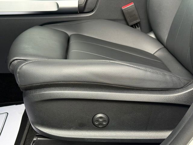 Used 2023 Mercedes-Benz GLB 250 image 15