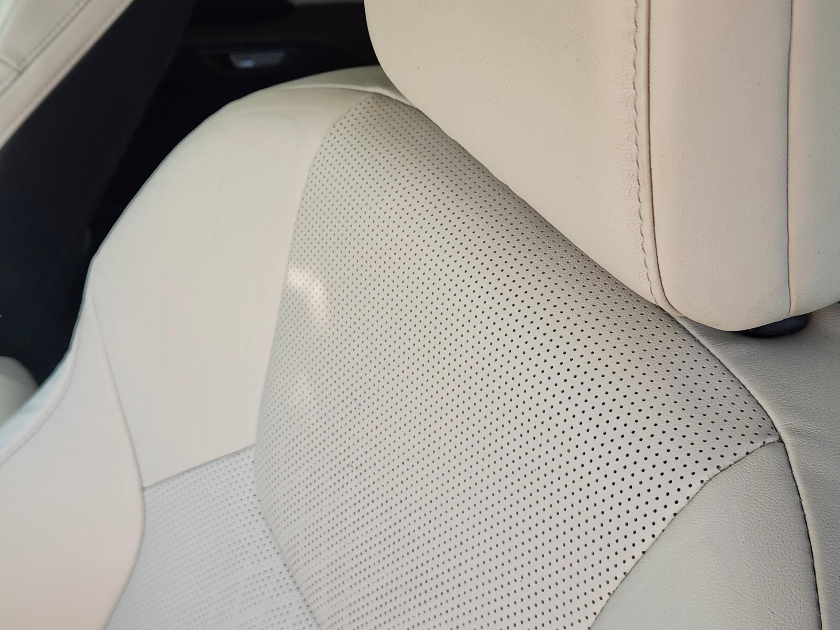 Certified 2023 Lexus RX 350 Premium Plus w/ Accessory Package (K3) FWD image 8