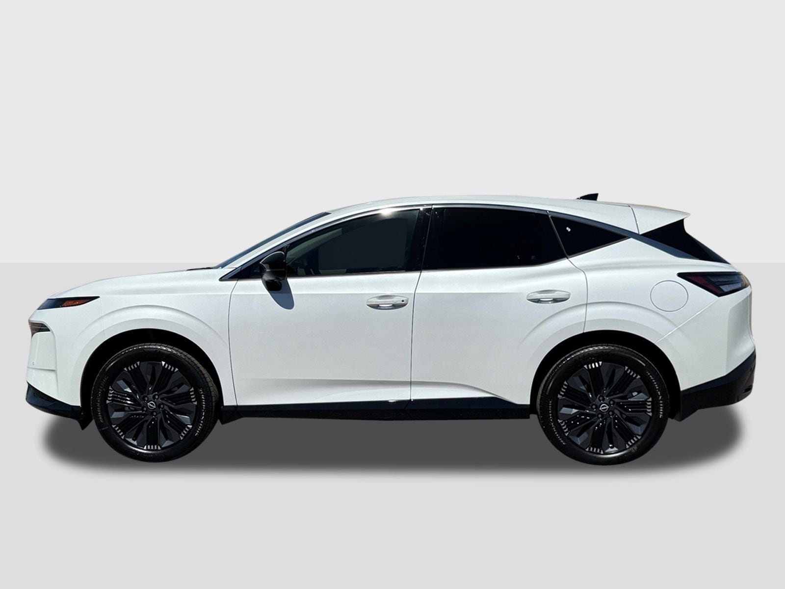 New 2026 Nissan Murano Platinum w/ Cargo Package AWD/4WD image 2