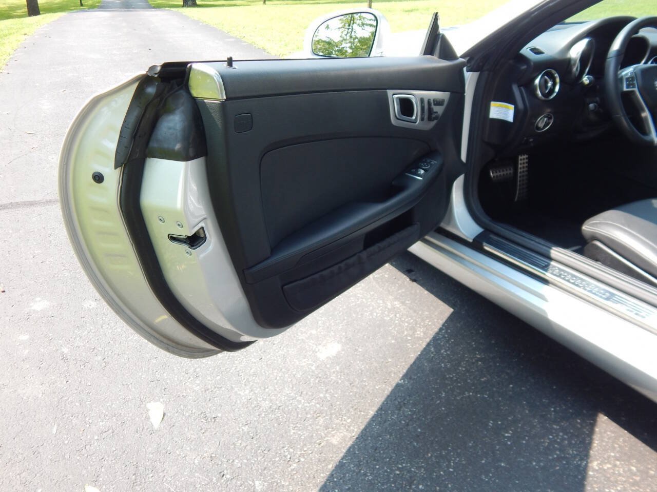 Used 2013 Mercedes-Benz SLK 250 image 13