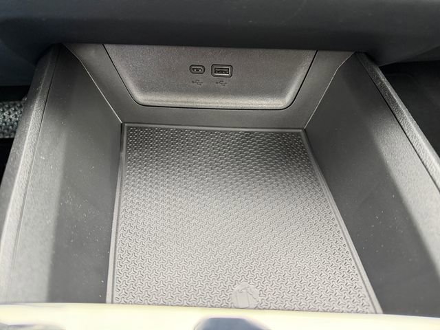 New 2026 Chevrolet Equinox RS w/ Convenience Package III image 29