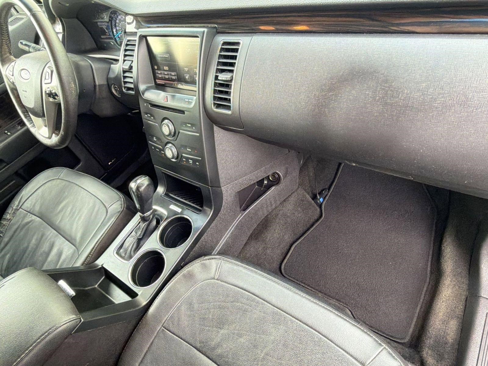 Used 2015 Ford Flex SEL w/ Equipment Group 202A FWD image 34