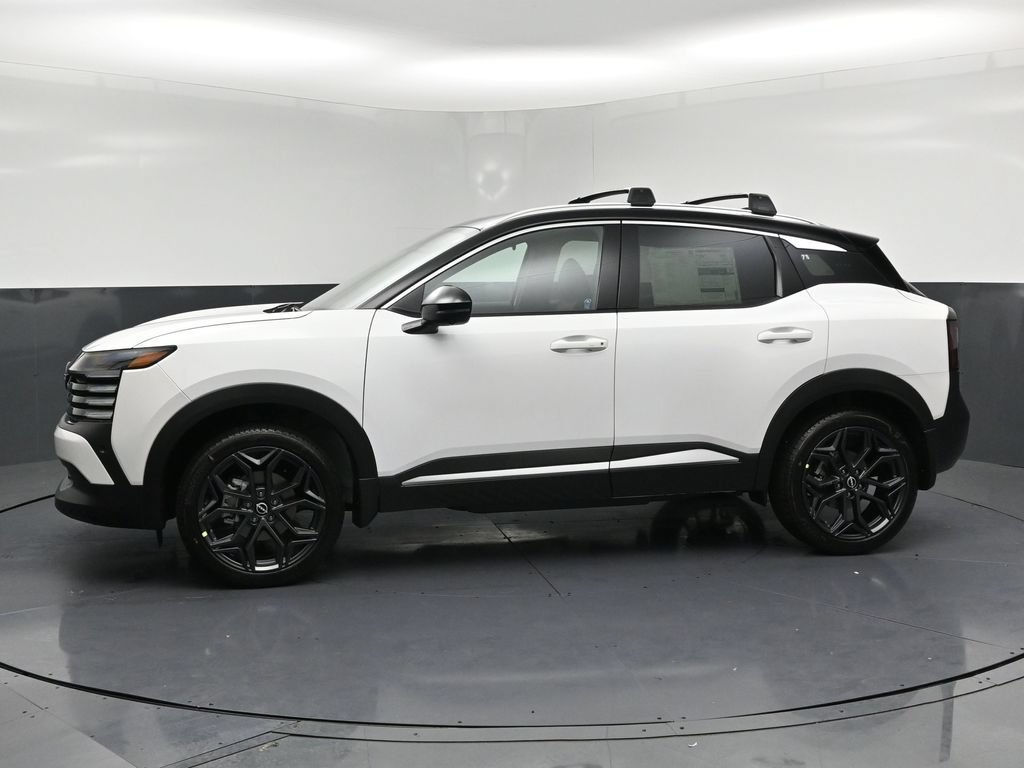 New 2026 Nissan Kicks SR AWD/4WD image 2