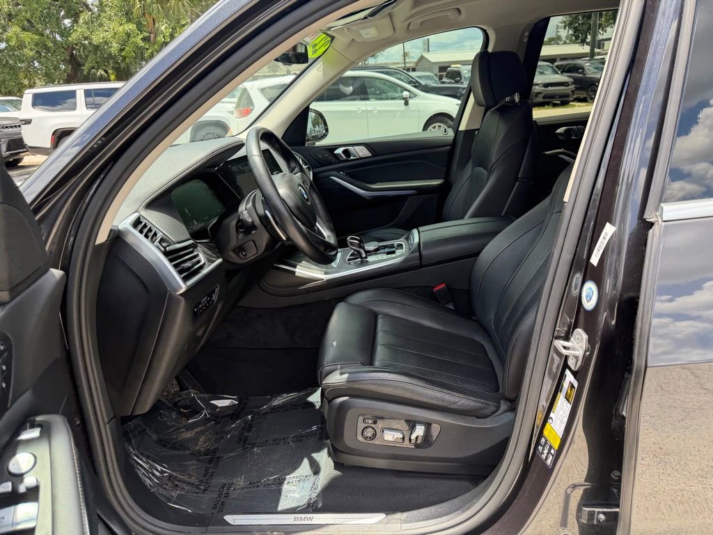Used 2022 BMW X7 xDrive40i w/ Premium Package AWD/4WD image 16