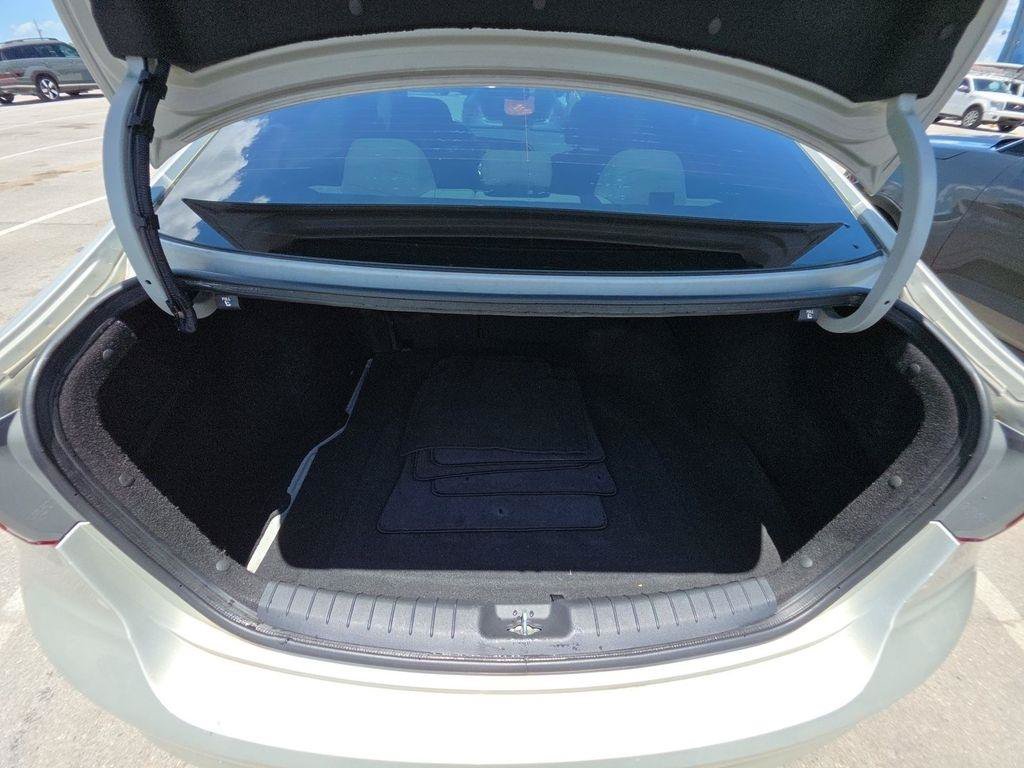 Used 2018 Hyundai Elantra Value Edition FWD image 16