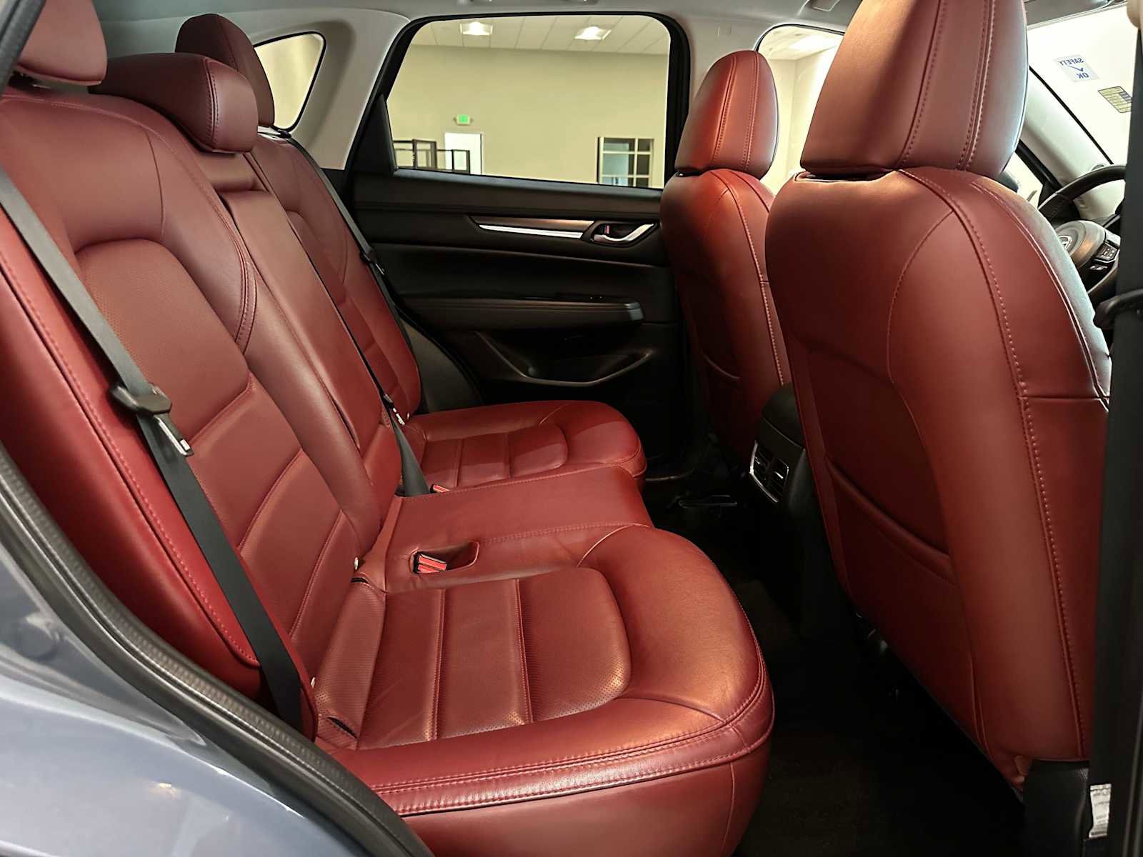 Used 2023 MAZDA CX-5 Carbon Edition image 26