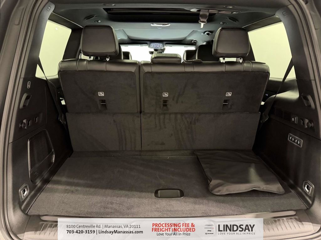 New 2026 Jeep Grand Wagoneer Limited AWD/4WD image 12