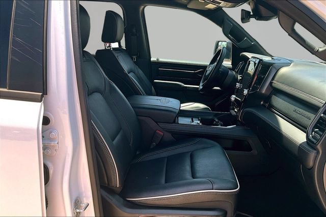 Used 2023 RAM 1500 Limited w/ Night Edition AWD/4WD image 7