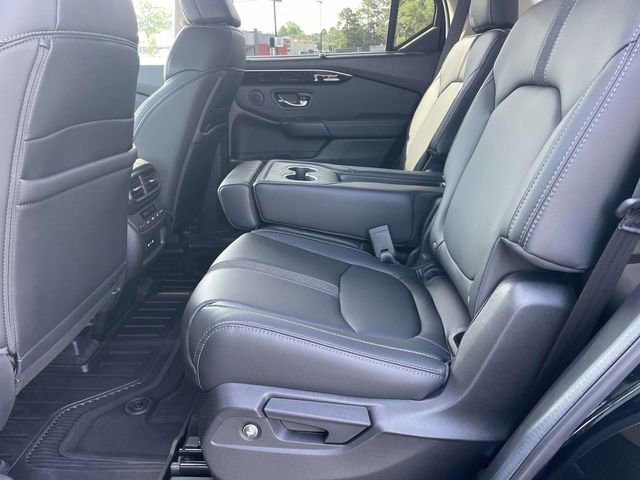Used 2025 Honda Pilot EX-L image 17