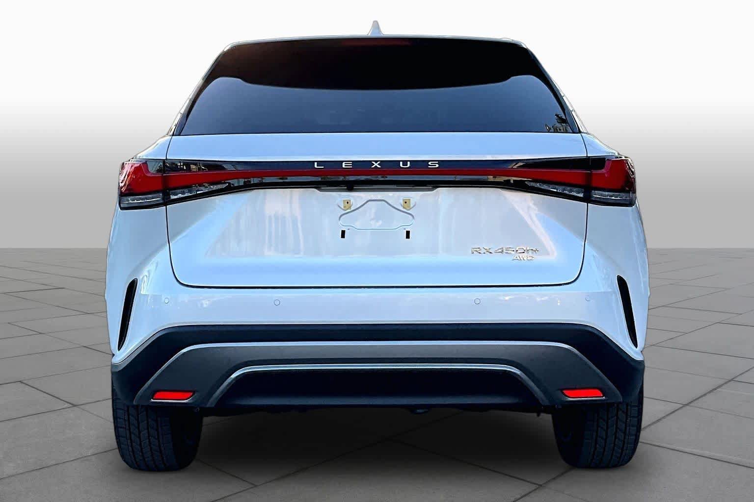 New 2026 Lexus RX 450h AWD w/ Convenience Package image 4