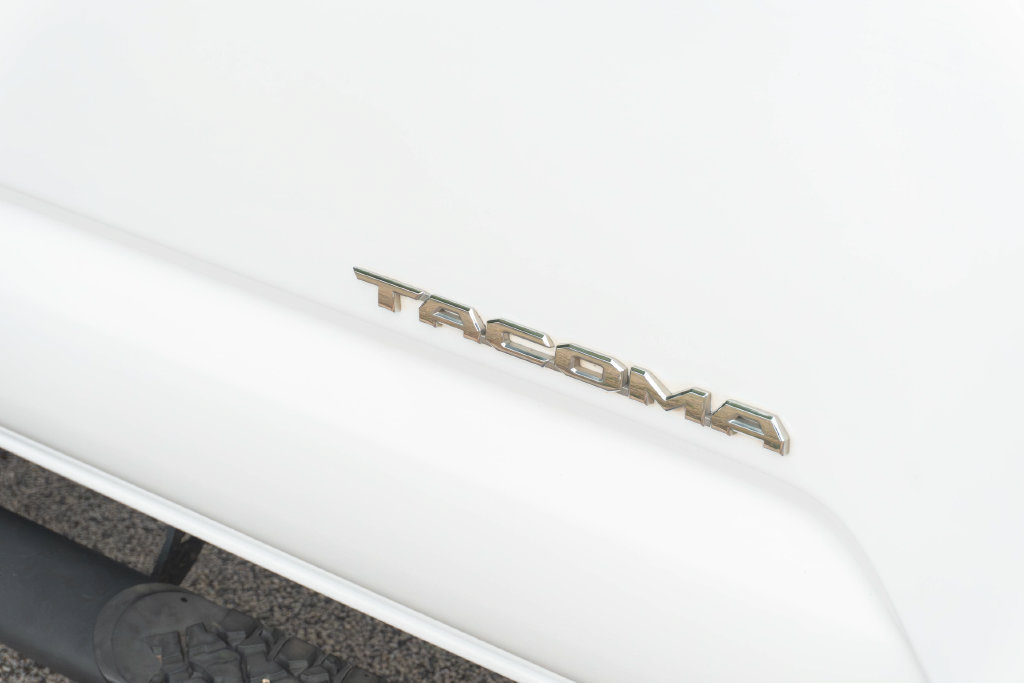 Used 2021 Toyota Tacoma SR5 RWD image 6