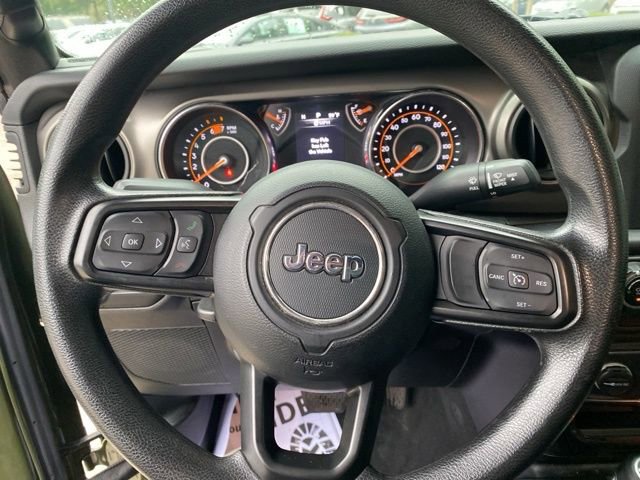 Used 2021 Jeep Wrangler Sport image 34