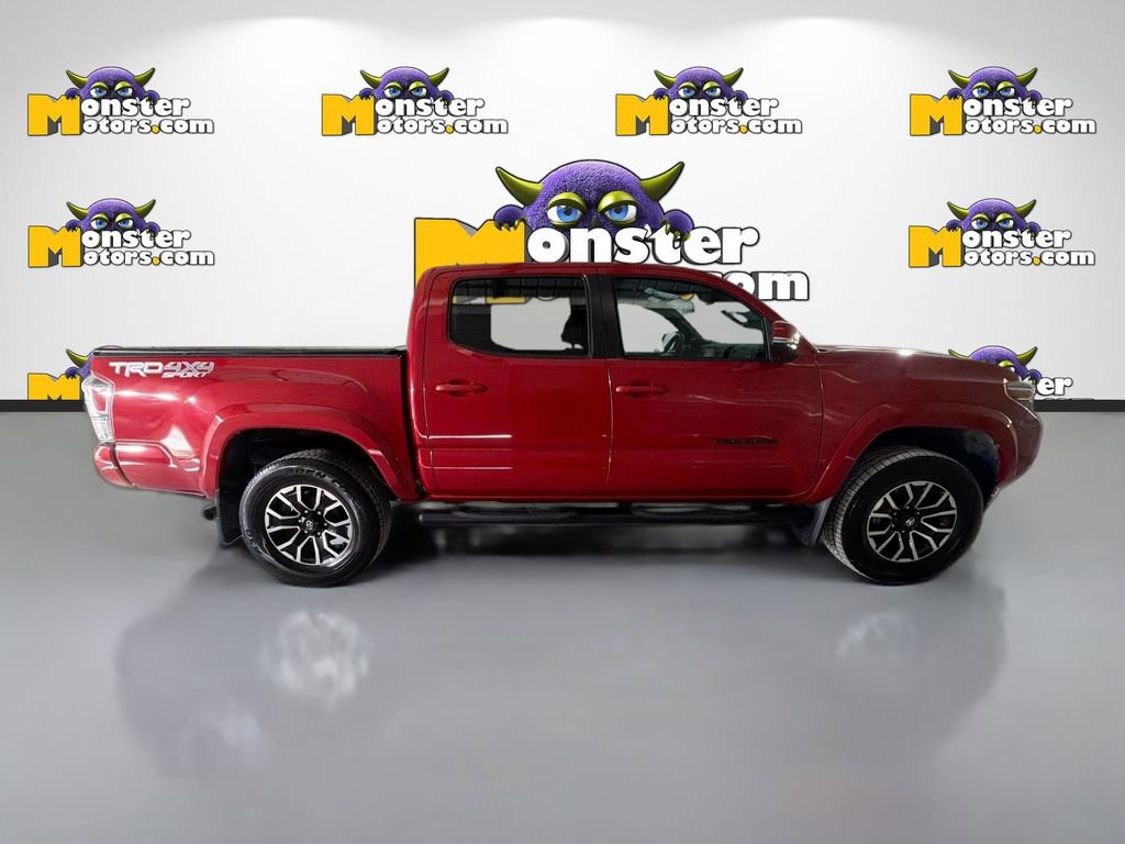 Used 2021 Toyota Tacoma TRD Sport w/ Technology Package image 4
