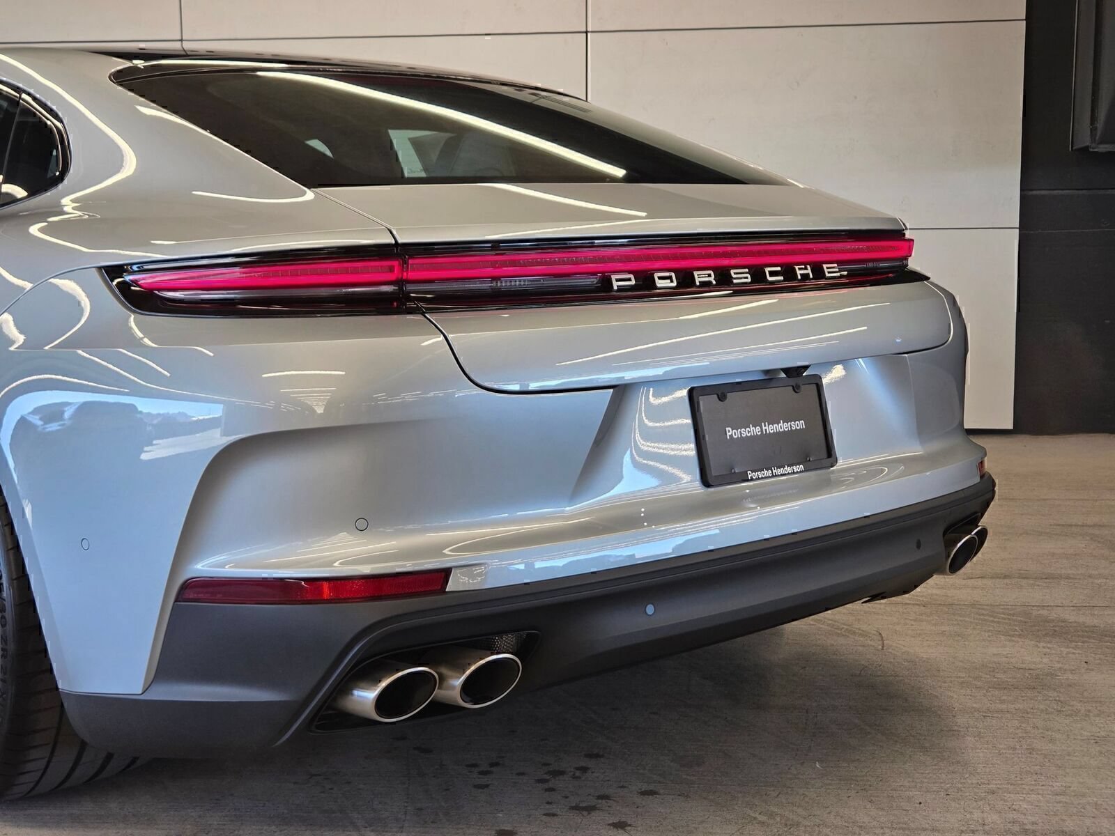 Certified 2026 Porsche Panamera RWD image 8