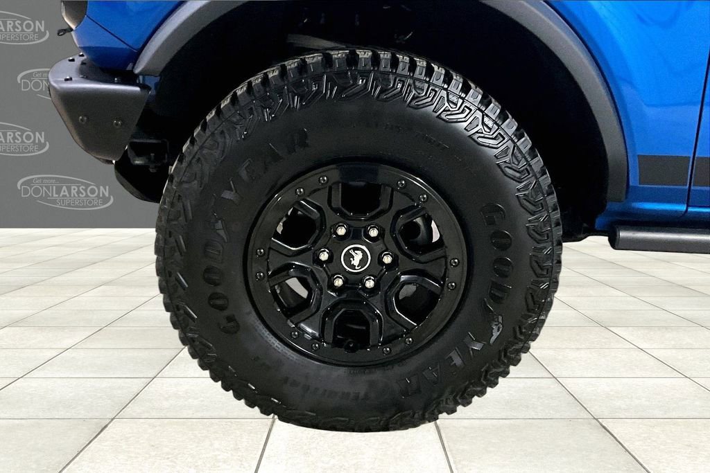 Certified 2024 Ford Bronco Wildtrak image 9