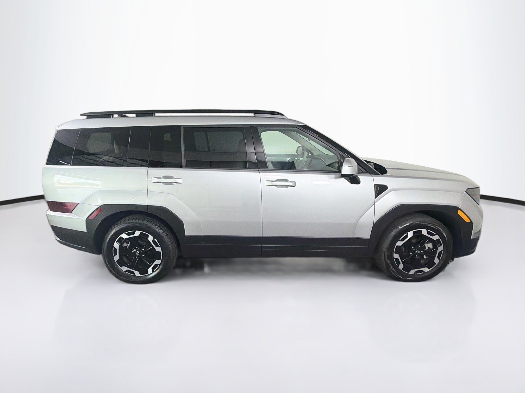 Used 2026 Hyundai Santa Fe SEL FWD image 10