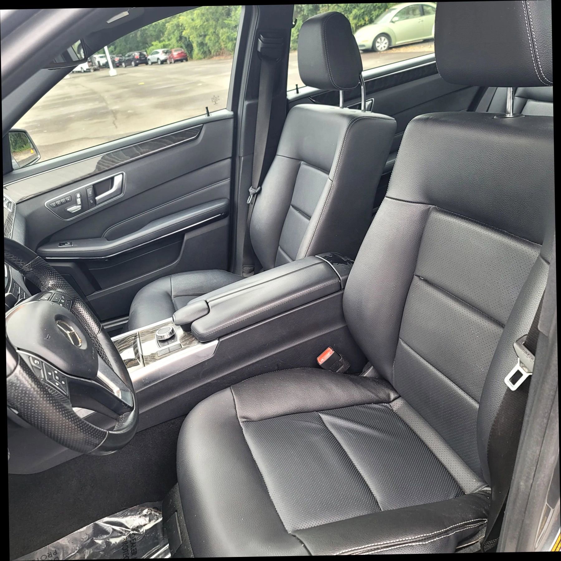 Used 2016 Mercedes-Benz E 350 4MATIC Sedan image 20