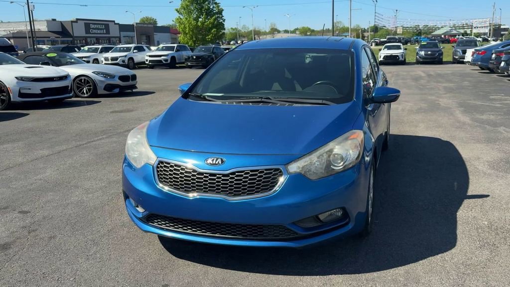 Used 2015 Kia Forte EX w/ EX Premium Package image 2